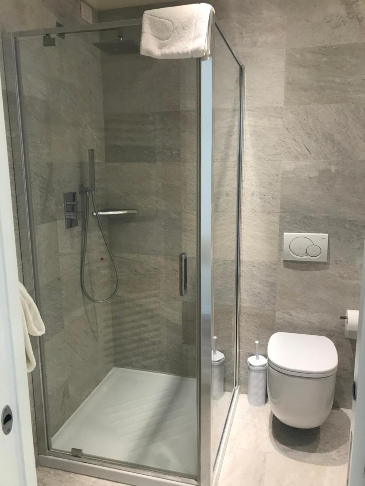 Panoramic Suite Lateral Sea View